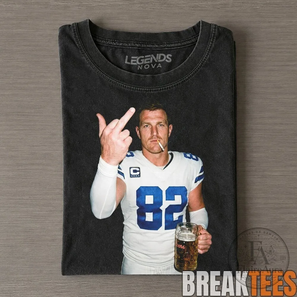 Dallas Cowboys Jason Witten Middle Finger Drinking T-Shirt 1 Dallas Cowboys Jason Witten Middle Finger Drinking T-Shirt