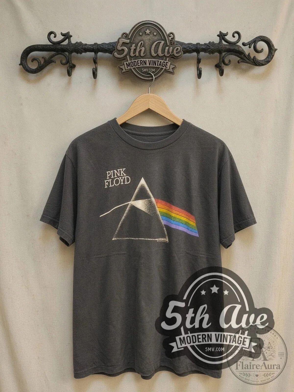 Pink Floyd Dark Side of the Moon Prism Vintage Band Music T-Shirt