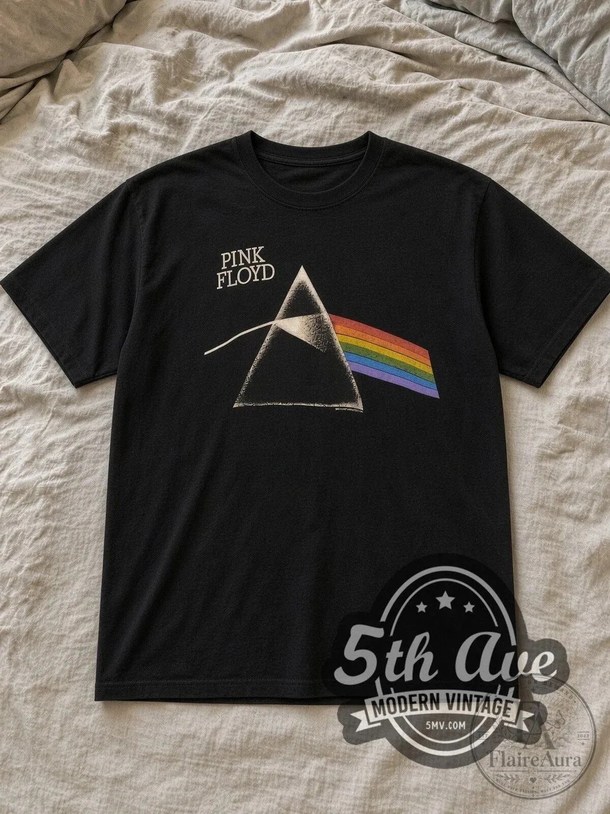 Pink Floyd Dark Side of the Moon Prism Vintage Band Music T-Shirt 4 Pink Floyd Dark Side of the Moon Prism Vintage Band Music T-Shirt